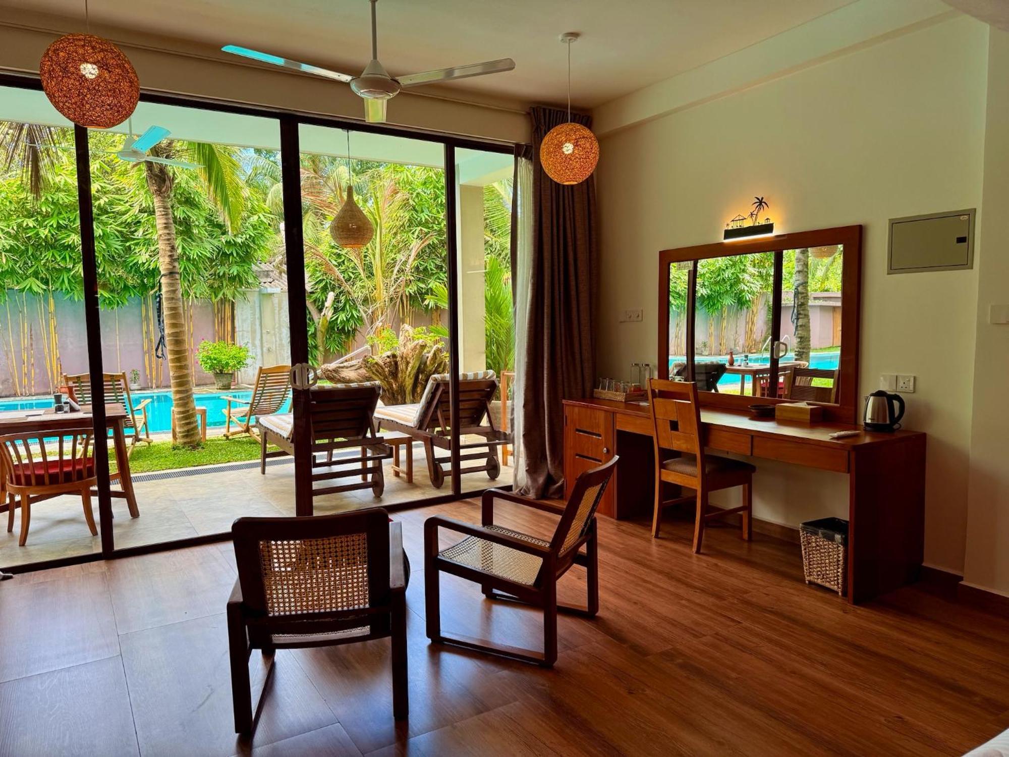 Bed and Breakfast Sri Palms Kosgoda Exterior foto
